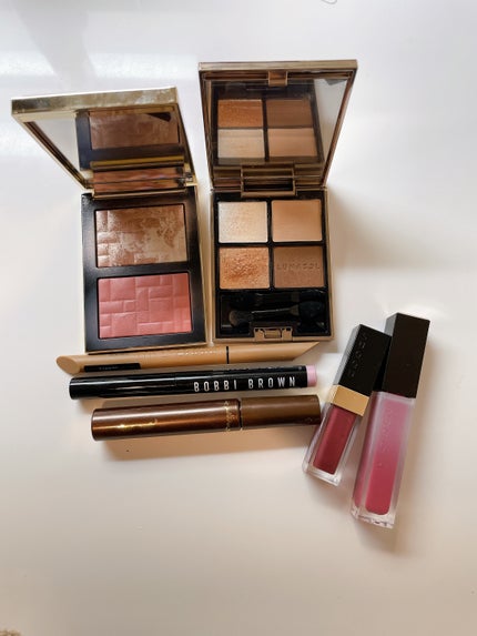 ハイライティング パウダー デュオ(LOVES RADIANCE COLLECTION)/BOBBI BROWN/パウダーハイライトを使ったクチコミ(3枚目)