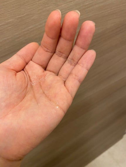 つやめきまとまるヘアオイルセラム/モモリ/ヘアオイルを使ったクチコミ(2枚目)