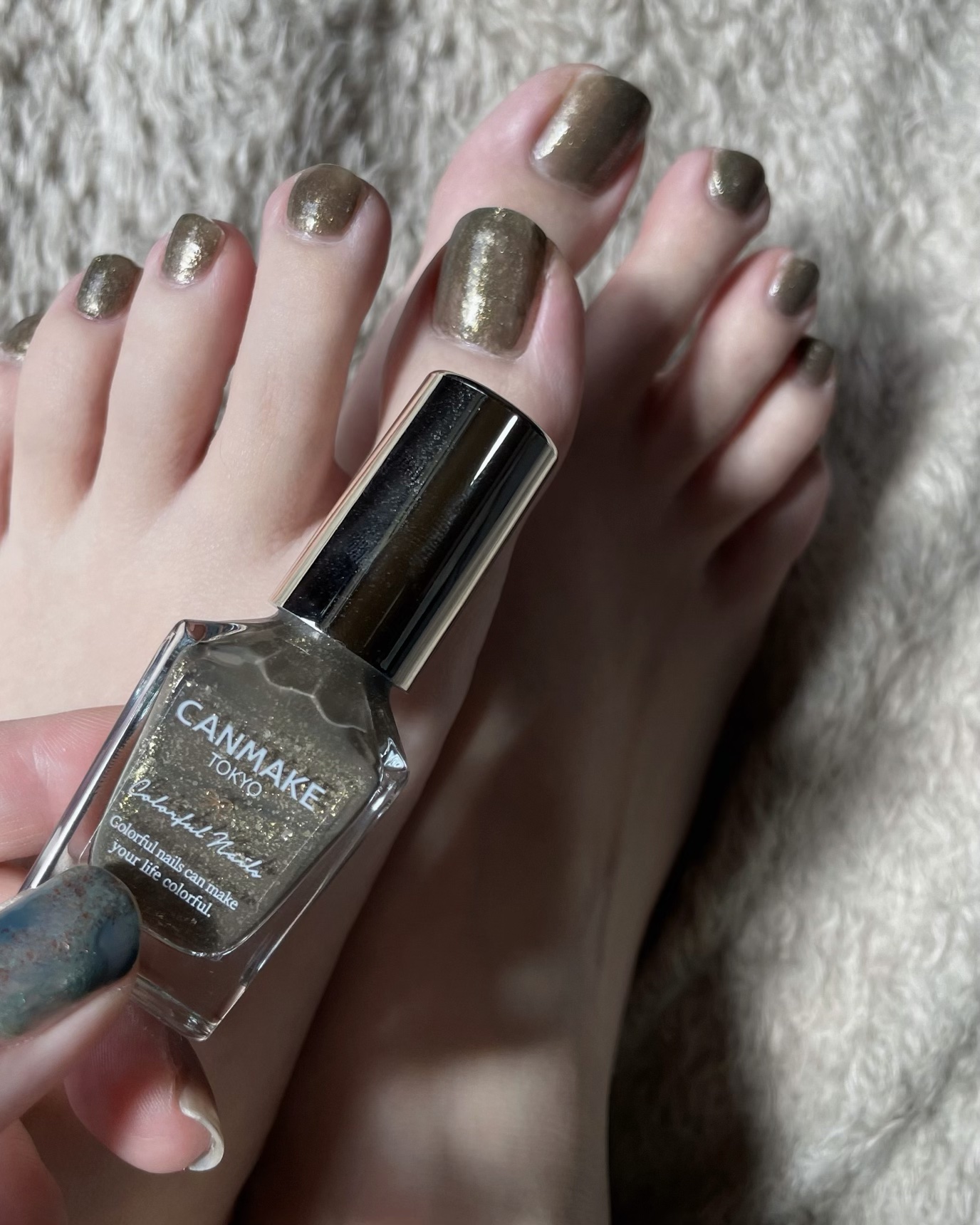 カラフルネイルズ N88 ゴールドオーア/キャンメイク/マニキュアを使ったクチコミ（1枚目）