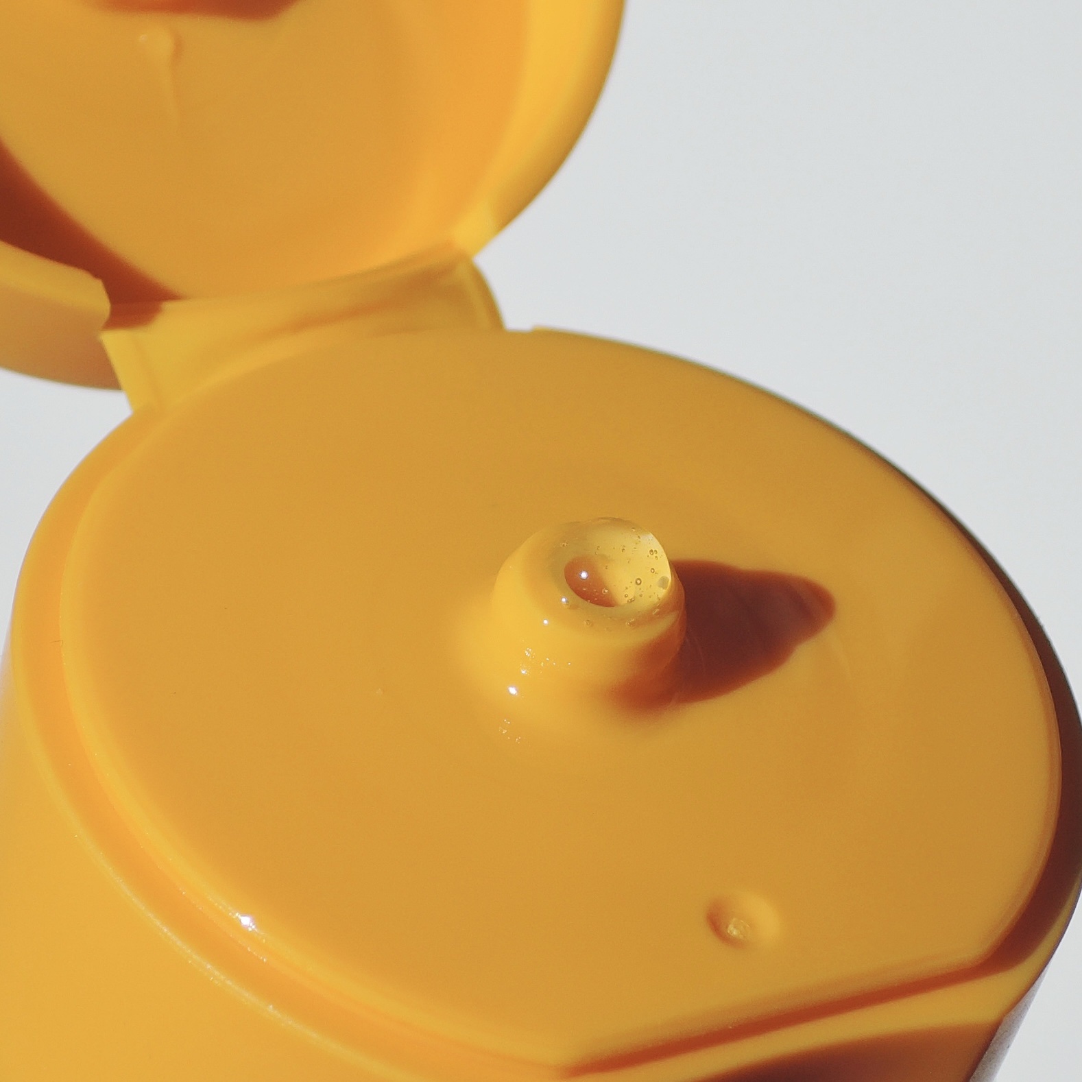 ダブルビタ カプセル クレンジングフォーム/NEOGEN/クレンジングジェルを使ったクチコミ（2枚目）