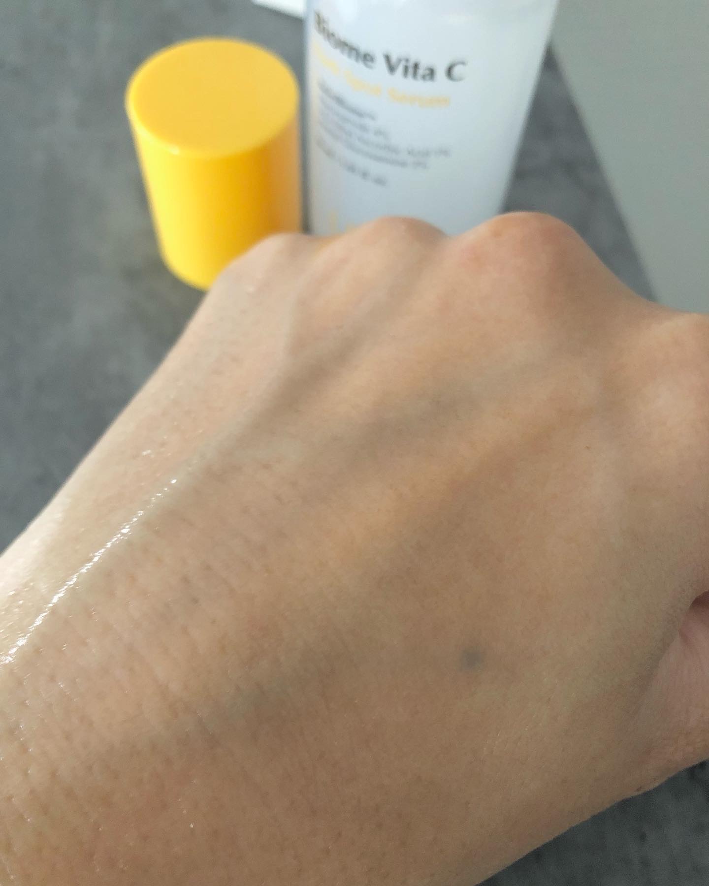 バイオームビタCダークスポットセラム/UIQ/美容液を使ったクチコミ（3枚目）