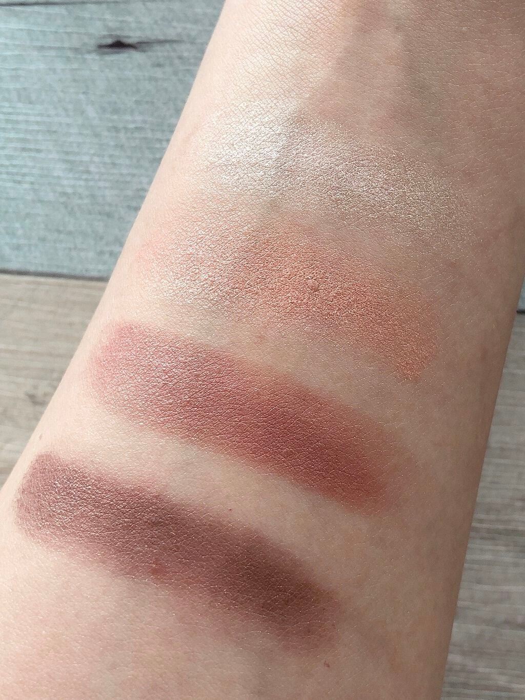 スキニーリッチシャドウ/excel/アイシャドウパレットを使ったクチコミ(3枚目)