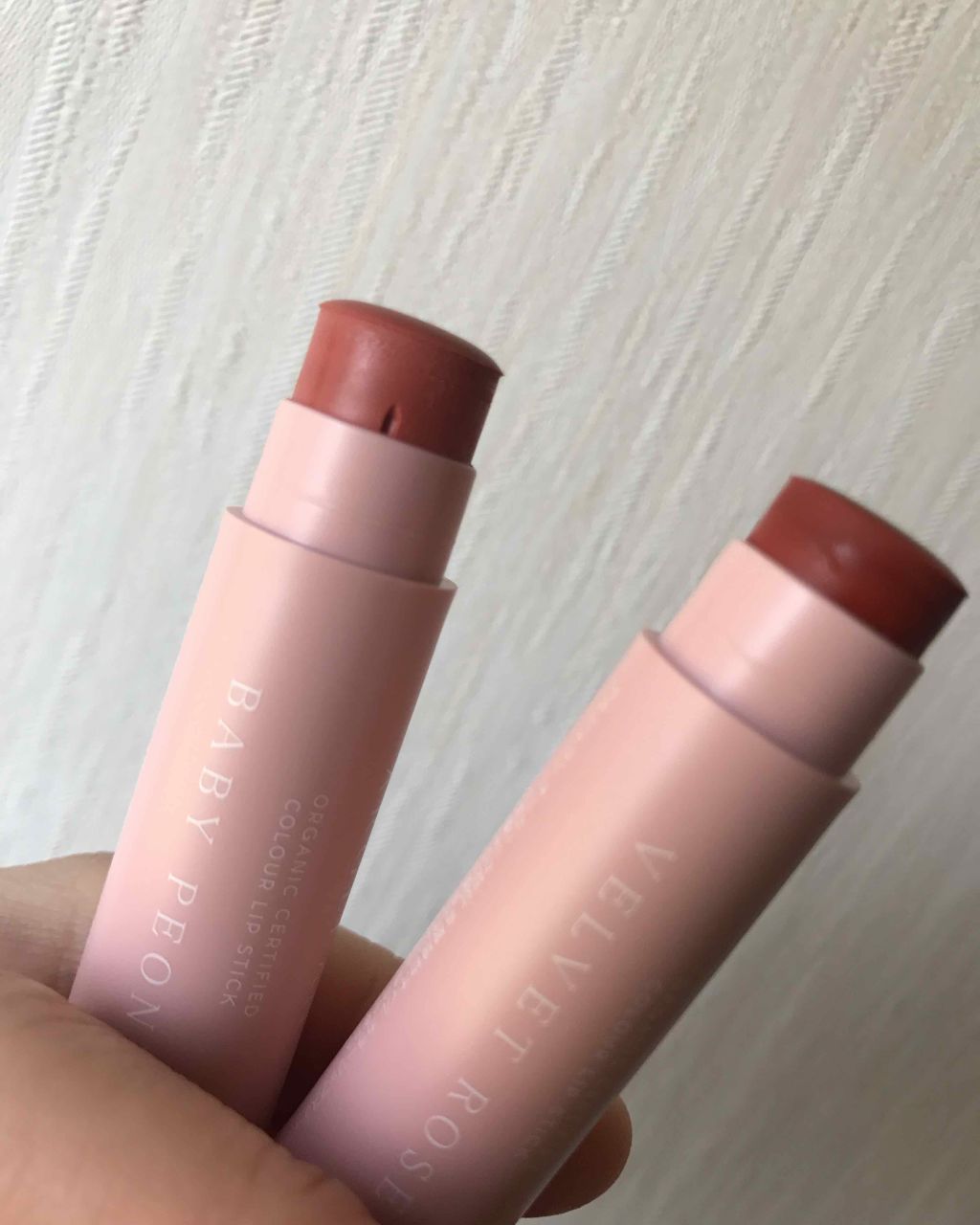 カラーリップスティック/アルジェラン/リップクリームを使ったクチコミ（2枚目）