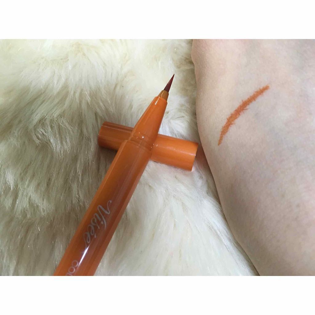 カラーインパクト リキッドライナー/Visée/リキッドアイライナーを使ったクチコミ(3枚目)