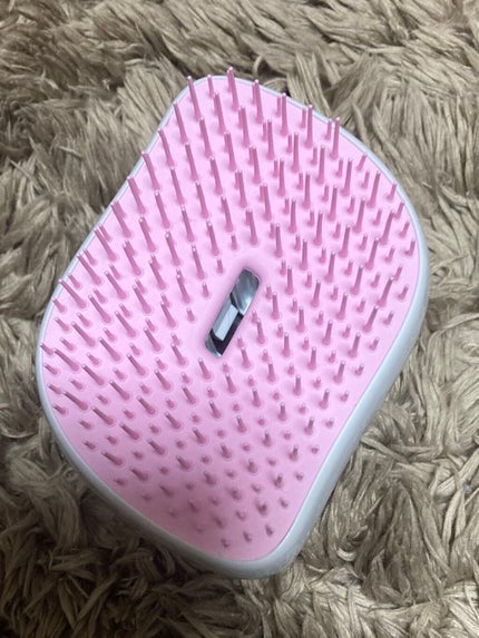 コンパクトスタイラー ジェムロックピンク/TANGLE TEEZER/ヘアブラシを使ったクチコミ(2枚目)