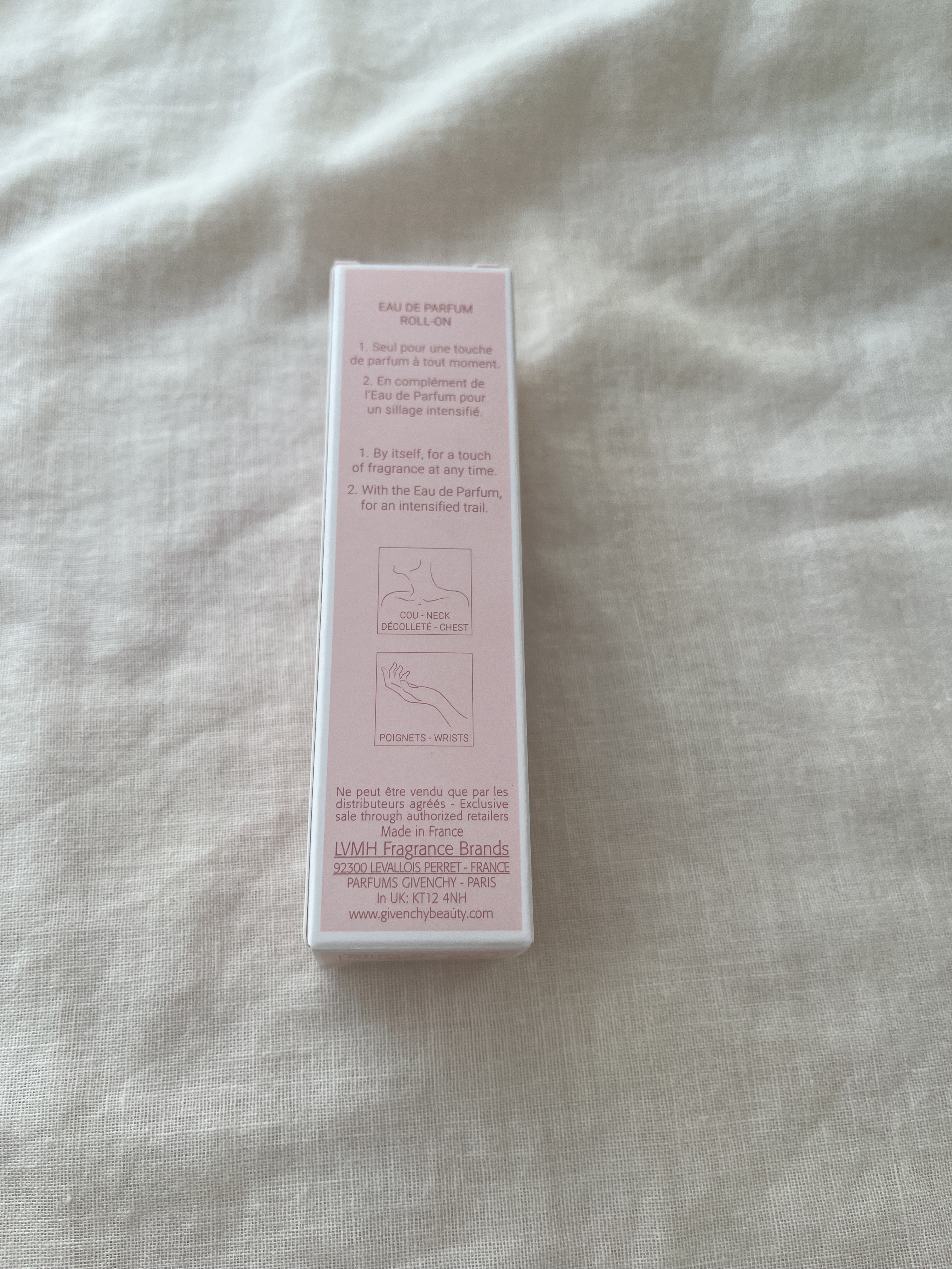 イレジスティブル オーデパルファム ロール オン/GIVENCHY/香水(レディース)を使ったクチコミ（2枚目）