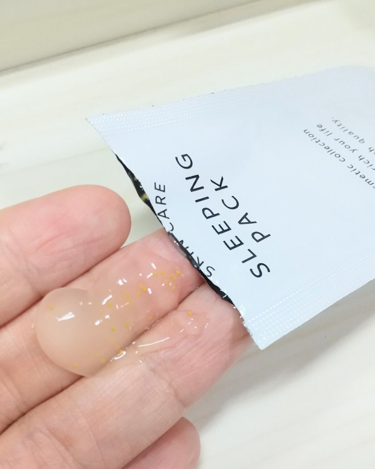 NL 塗って寝るパック/ナチュラルローソンスキンケア/フェイスクリームを使ったクチコミ（2枚目）