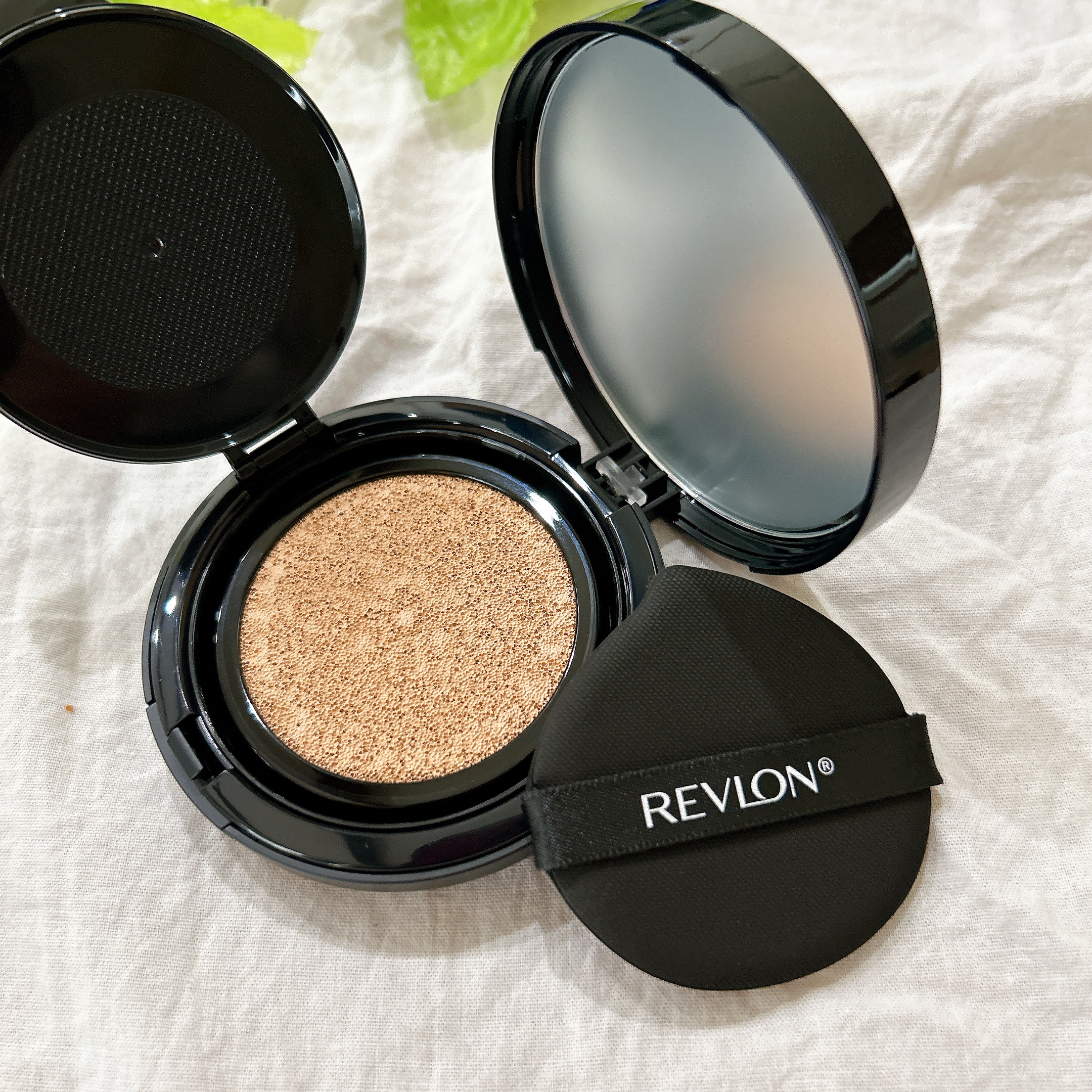 レブロン カラーステイ ロングウェア UV クッション ファンデーション/REVLON/クッションファンデーションを使ったクチコミ（2枚目）