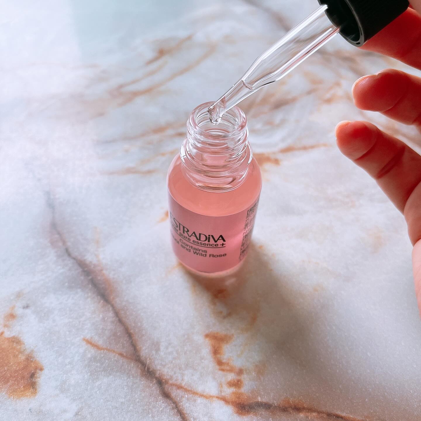 インナーピュアエッセンス+/ESTRDiVA/ボディオイルを使ったクチコミ（3枚目）