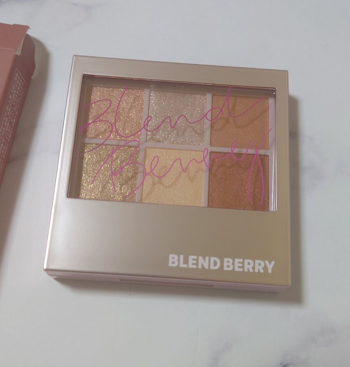 オーラクリエイション/BLEND BERRY/アイシャドウパレットを使ったクチコミ(2枚目)