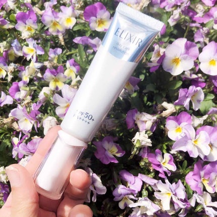 エリクシール エリクシール ホワイト デーケアレボリューション T+のクチコミ「この日中用乳液、今すごく気に入っています。
日中もスキンケアが出来るし、パック効果があって、.....」(1枚目)