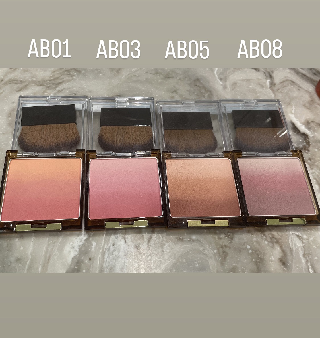 オーラティック ブラッシュ/excel/パウダーチークを使ったクチコミ（2枚目）