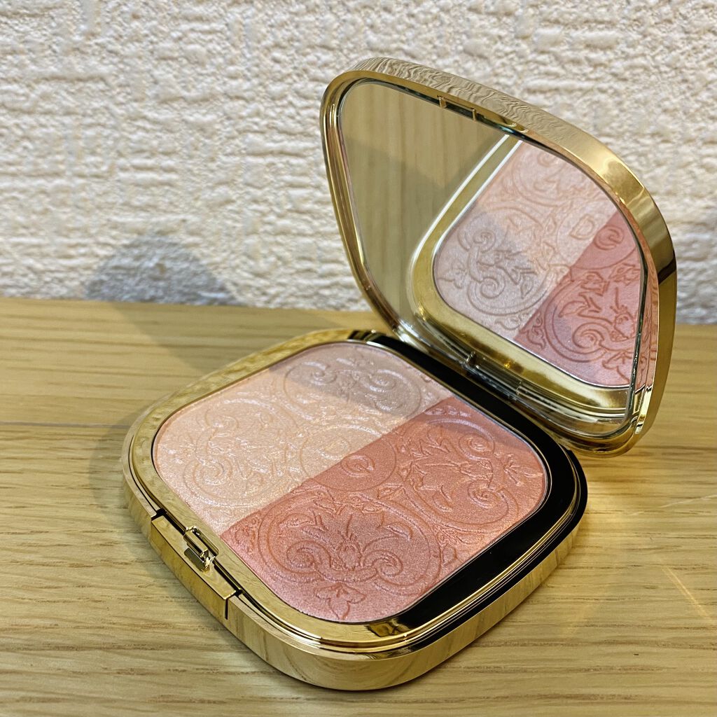 ソーラーグロウ イルミネーティングパウダー デュオ DOLCE&GABBANA BEAUTYのベースメイク ソーラーグロウ イルミネー