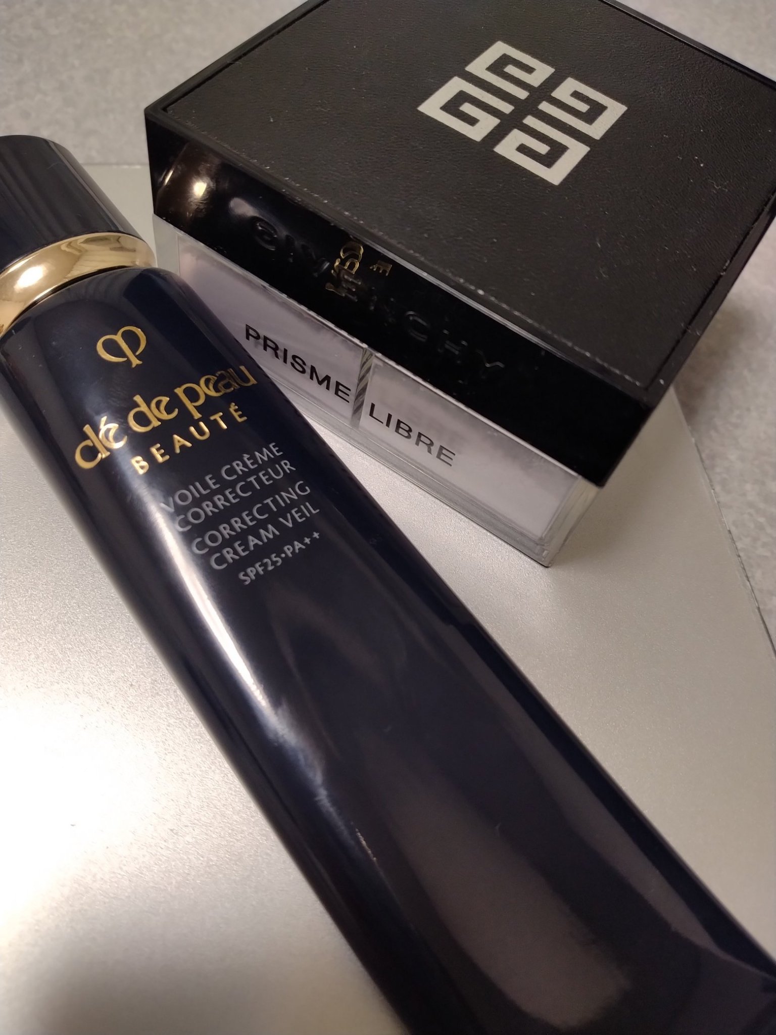 プリズム・リーブル/GIVENCHY/ルースパウダーを使ったクチコミ（1枚目）