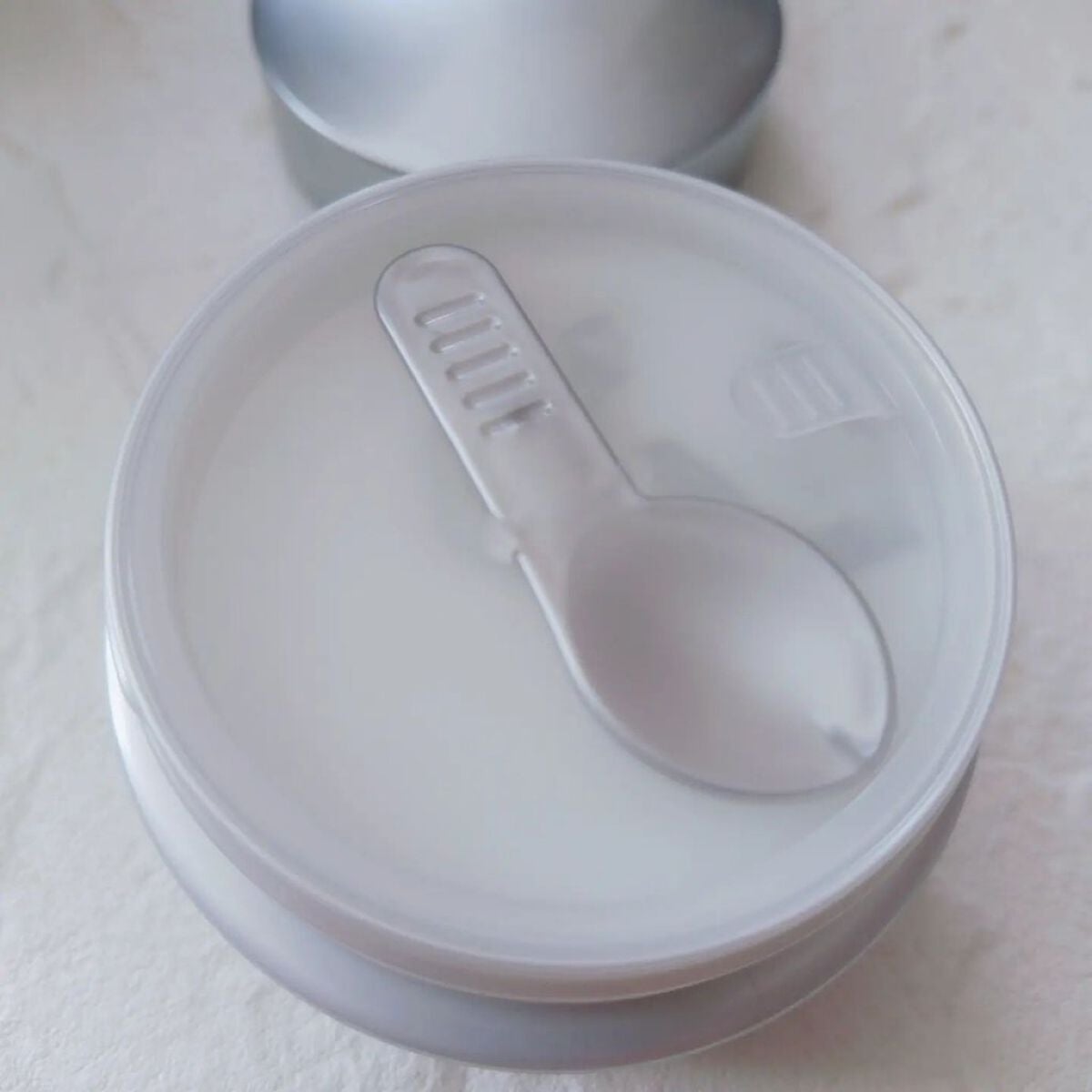 きゃな on LIPS 「パーフェクトワン薬用ホワイトニングジェルをモニターさせていた..」(4枚目)