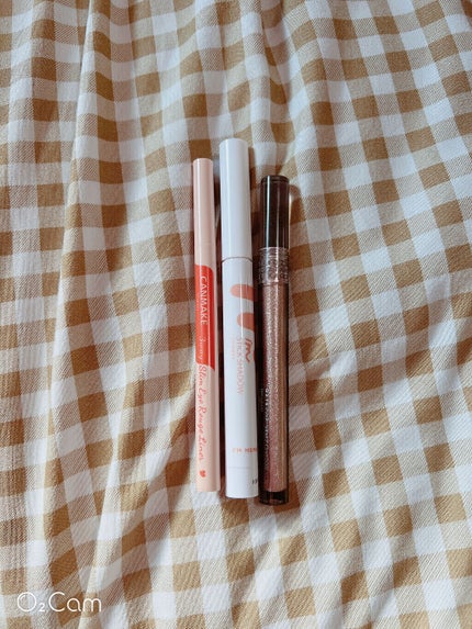 アイムスティックシャドウシマー/i’m meme/スティックアイシャドウを使ったクチコミ(3枚目)