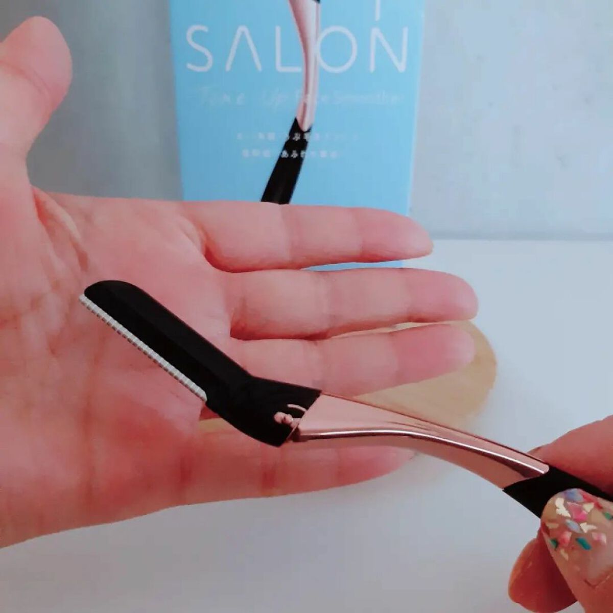 サロンプラス トーンアップ フェイススムーサー ホルダー(刃付き)/サロンプラス/シェーバーを使ったクチコミ(3枚目)