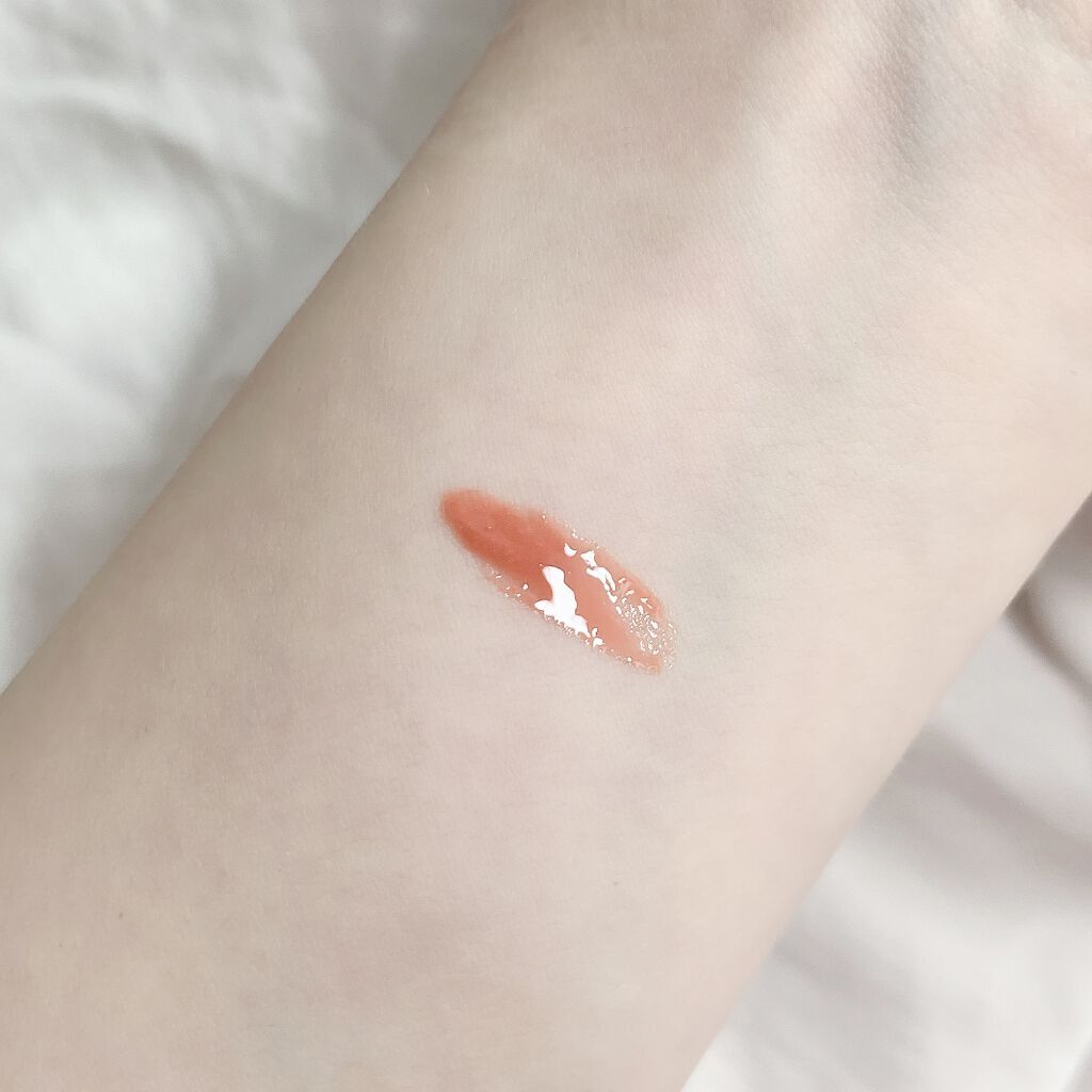 リップ プランピング グロス Mocha Twist/e.l.f. Cosmetics/リップグロスを使ったクチコミ（2枚目）