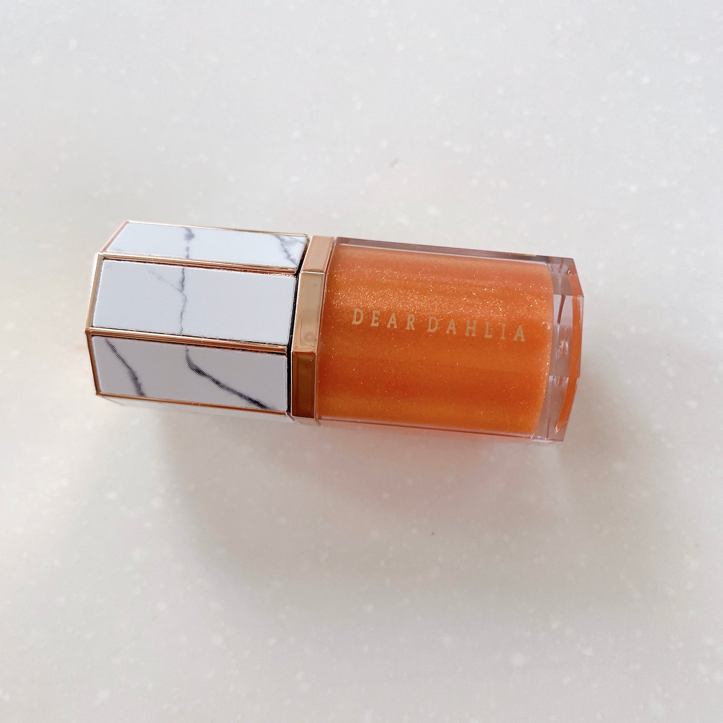 パラダイスオーロラシャインリップトリートメント/DEAR DAHLIA/リップグロスを使ったクチコミ(1枚目)
