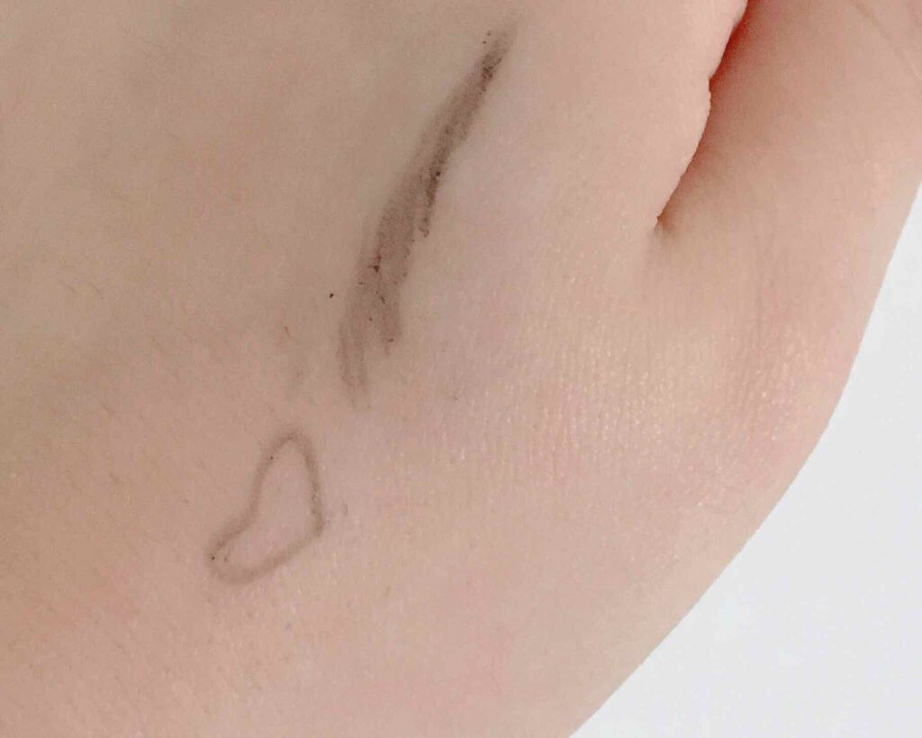 ハトムギ化粧水(ナチュリエ スキンコンディショナー R )/ナチュリエ/化粧水を使ったクチコミ（2枚目）