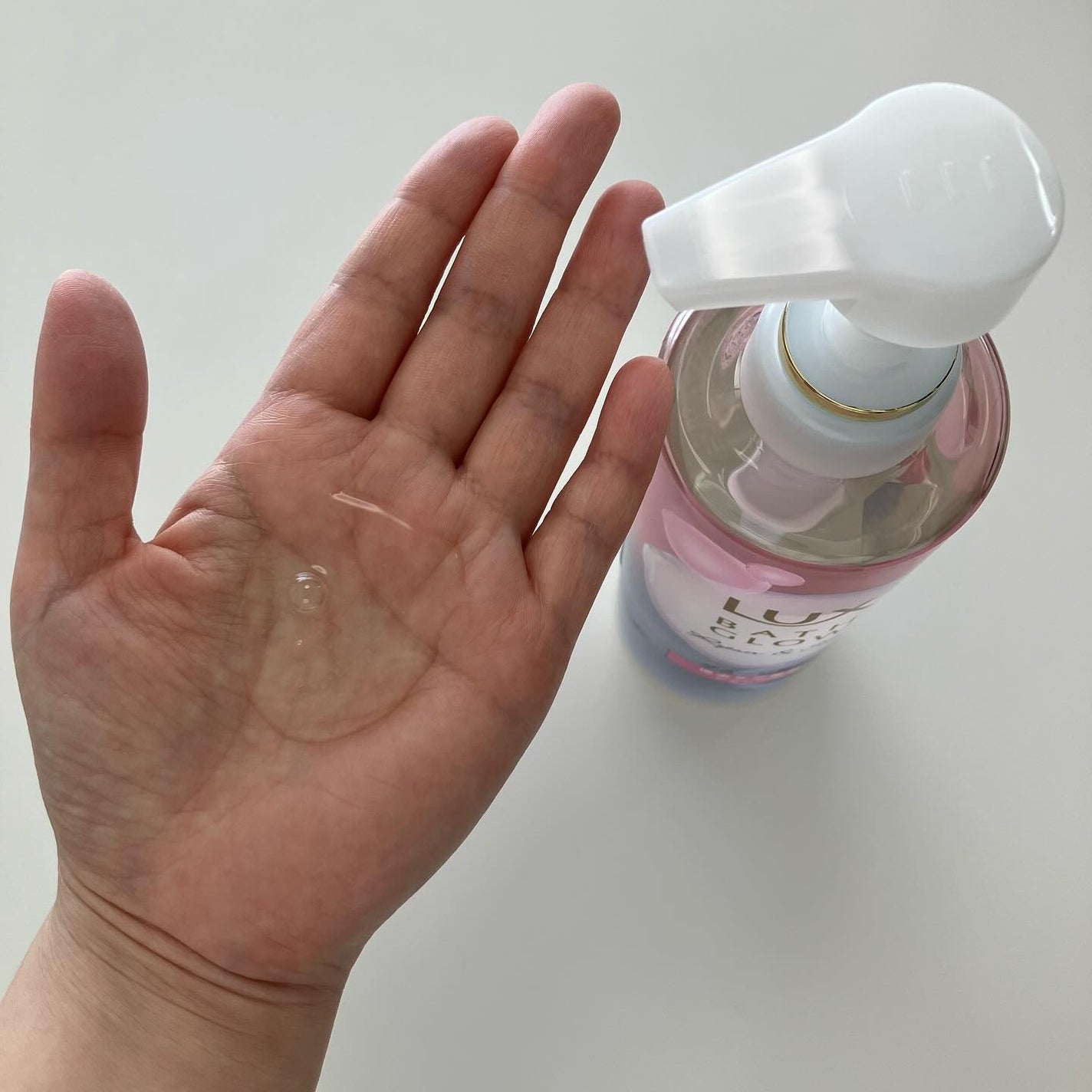 バスグロウ ストレート&シャイン シャンプー/トリートメント/LUX/市販シャンプーを使ったクチコミ(2枚目)