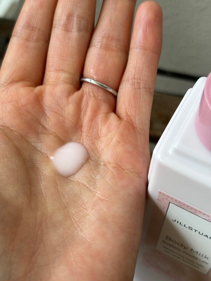 ジルスチュアート ボディミルク/JILL STUART/ボディミルクを使ったクチコミ(4枚目)