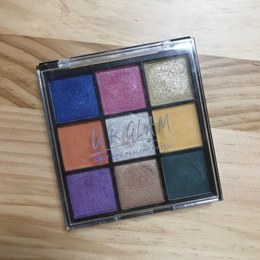 UR GLAM　BLOOMING EYE COLOR PALETTE/U R GLAM/パウダーアイシャドウを使ったクチコミ（1枚目）