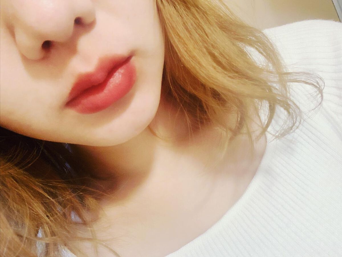 シュガー トゥインクル リキッド グリッター/PERIPERA/グリッターを使ったクチコミ（2枚目）