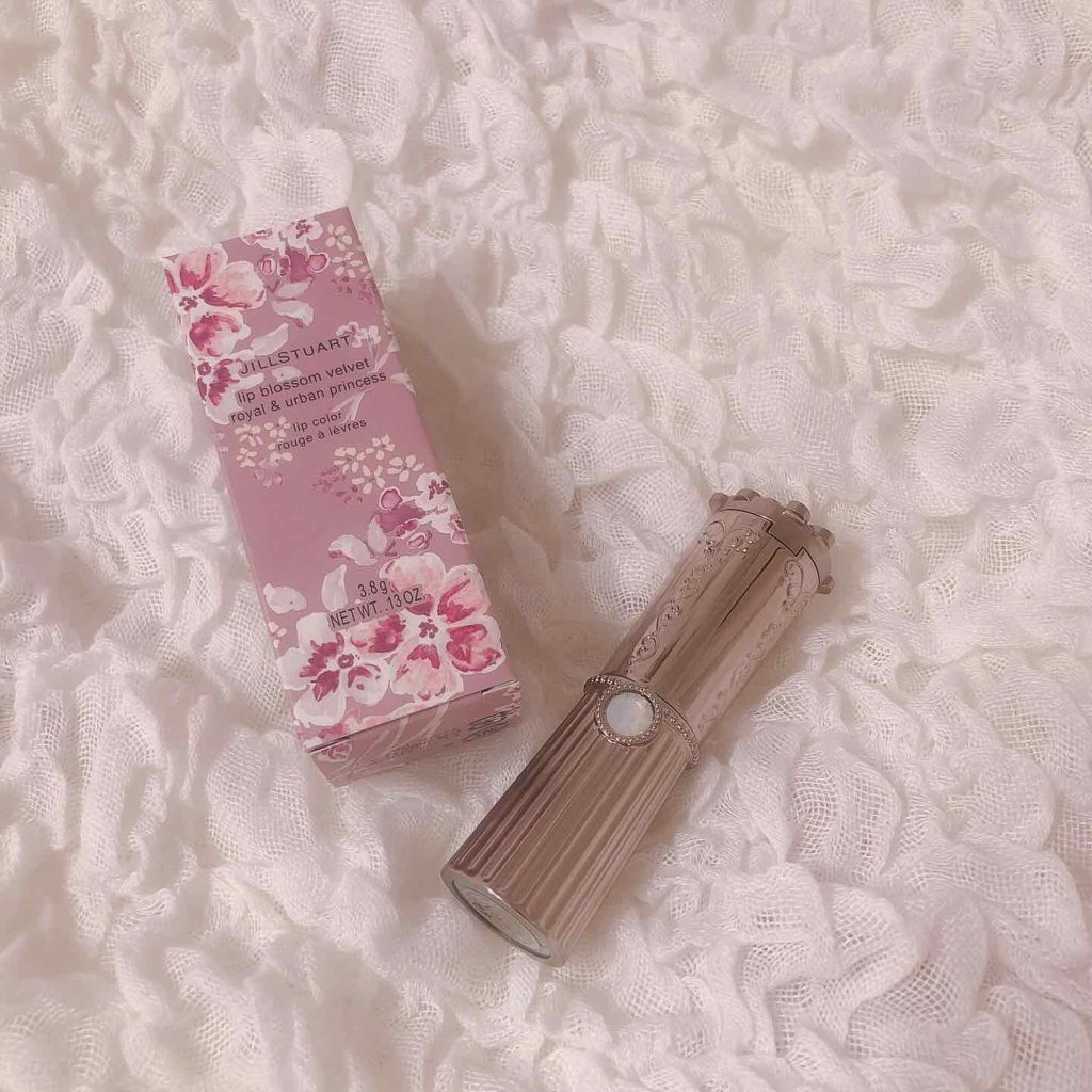 リップブロッサム ベルベット ロイヤル&アーバン プリンセス/JILL STUART/口紅を使ったクチコミ(2枚目)