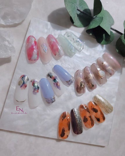 #夏ネイル,#秋ネイル,#トレンドネイル,#時短ネイル,#リキッドネイル,#ブラウンネイル,#ピンクネイル,#ブルーネイル,#ニュアンスネイル,#オフィスネイルのネイルデザイン