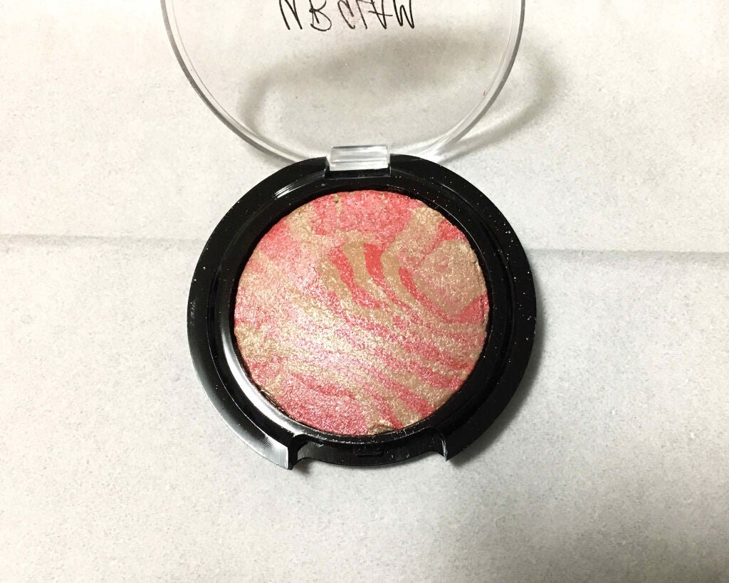 UR GLAM EYE & CHEEK COLOR/U R GLAM/単色アイシャドウを使ったクチコミ(2枚目)