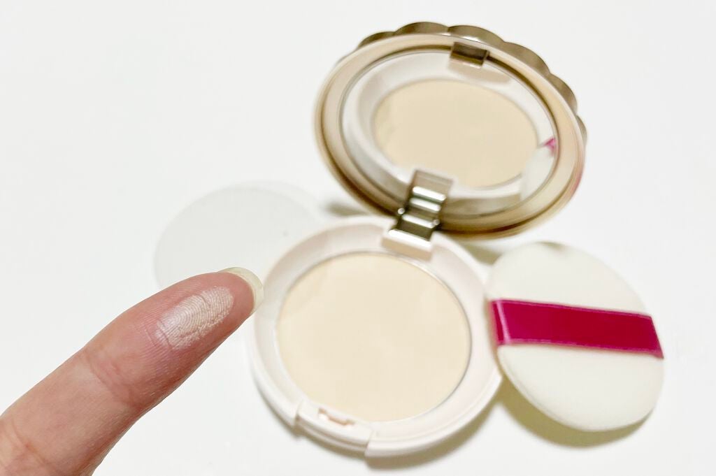 スキンティント トーンアップ パウダー(おしろい)/フォーチュン/プレストパウダーを使ったクチコミ(2枚目)