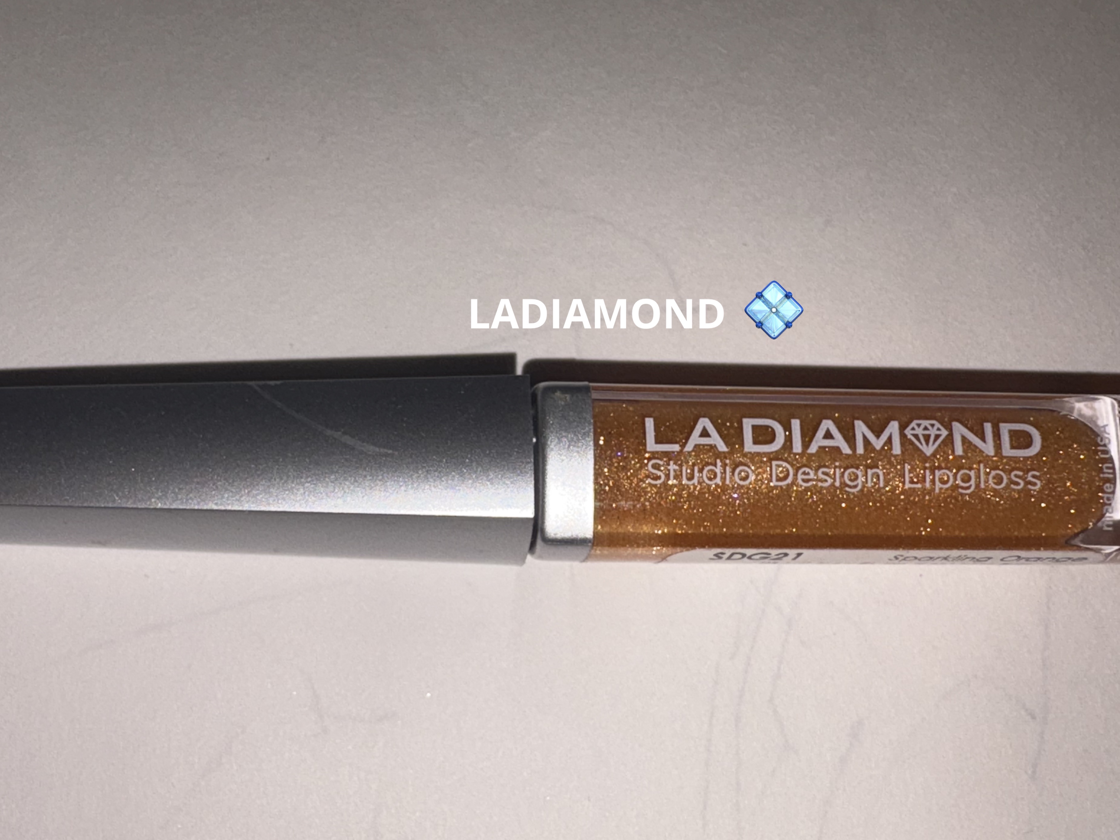 ストゥディオデザインリップグロス/エルエー ダイヤモンド/リップグロスを使ったクチコミ（1枚目）