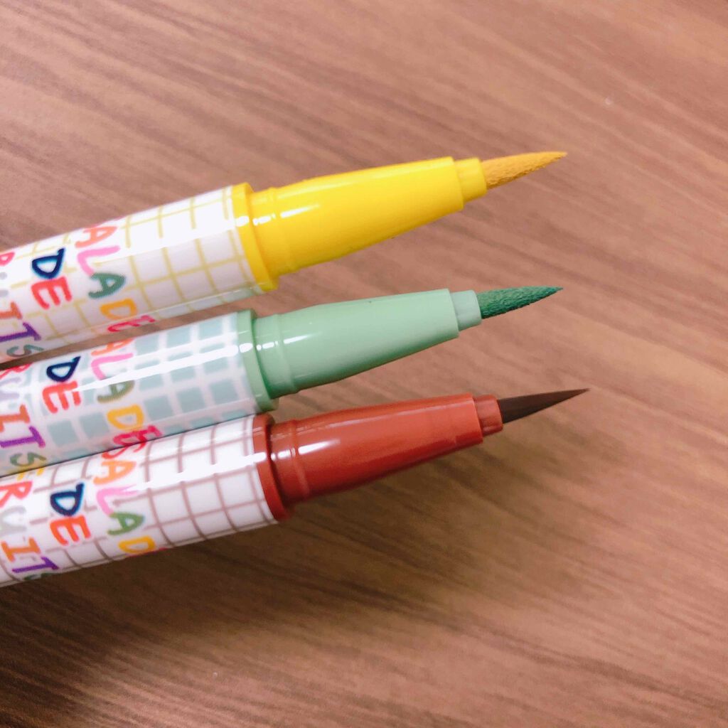 サラダdeフルーツカラーリキッドアイライナーWP/FLORTTE/リキッドアイライナーを使ったクチコミ(2枚目)