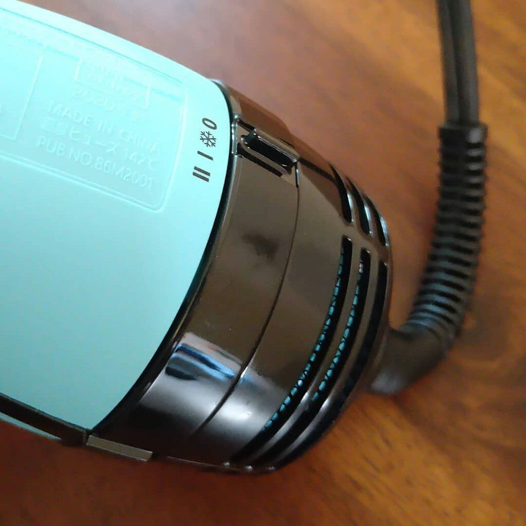 ボリューマイザーヘアードライヤーブラシ/REVLON/ヒートブラシを使ったクチコミ（3枚目）