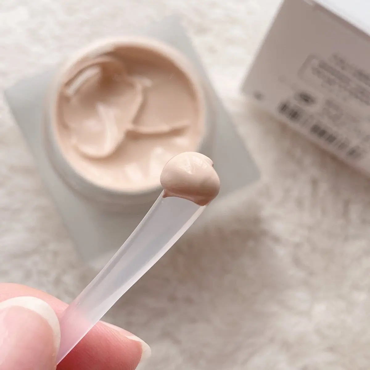 クリーム ファウンデイションe 100/IPSA/リキッドファンデーションを使ったクチコミ（3枚目）