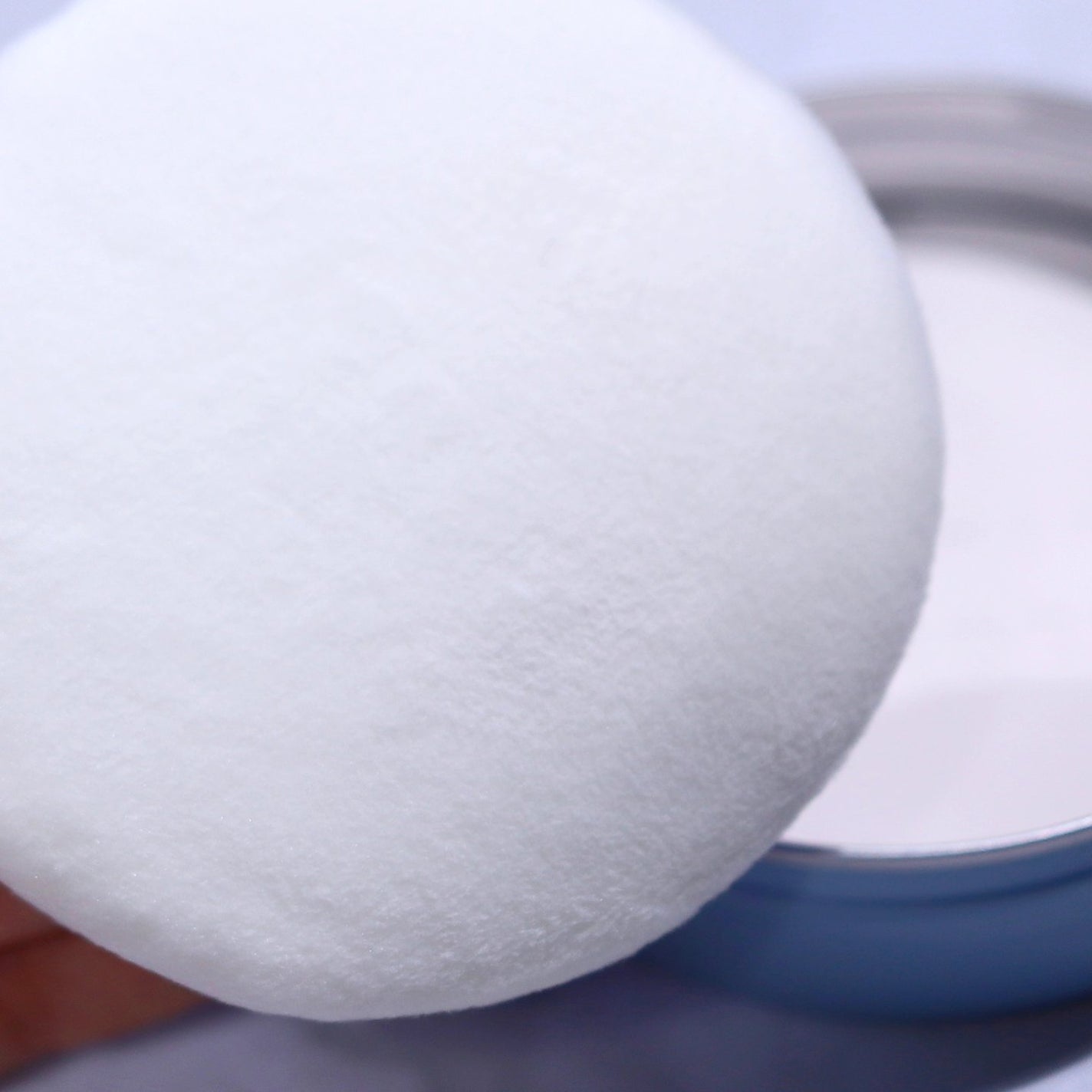 すっぴん ホワイトニングパウダーA/クラブ/プレストパウダーを使ったクチコミ(3枚目)