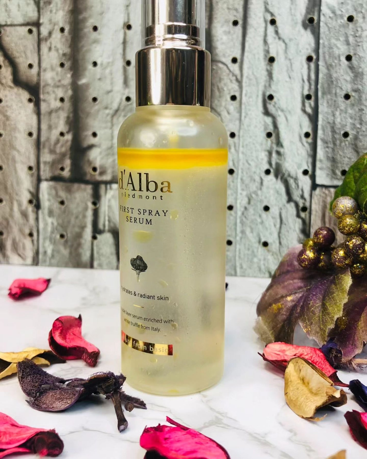 ダルバ ホワイトトリュフファーストスプレーセラム/ダルバ/ミスト状化粧水を使ったクチコミ(2枚目)