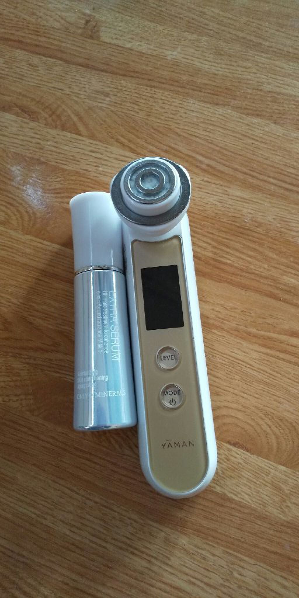 コスメと7MEN侍が大好き!! on LIPS 「ヤーマンのフォトプラスexです。スマホをダラダラ見ていたら11..」(1枚目)