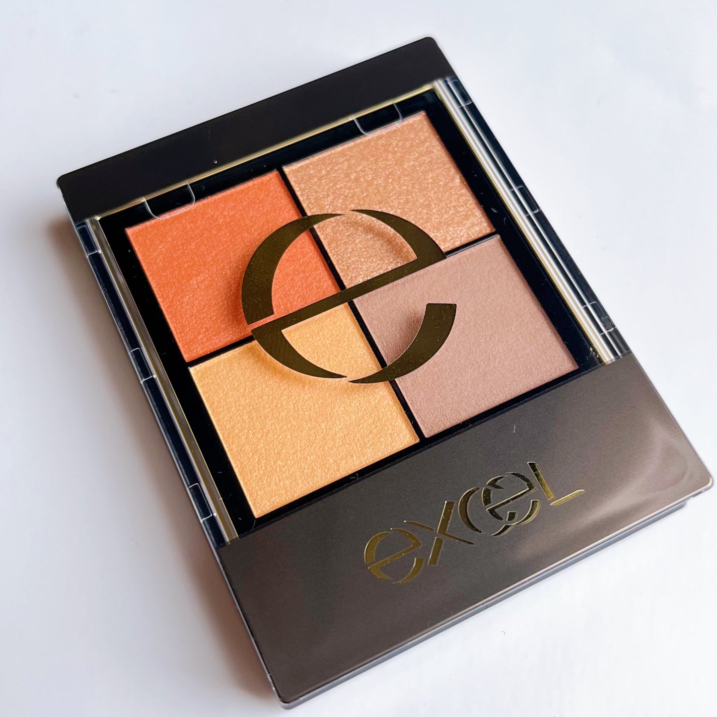 リアルクローズシャドウ/excel/アイシャドウパレットを使ったクチコミ(2枚目)