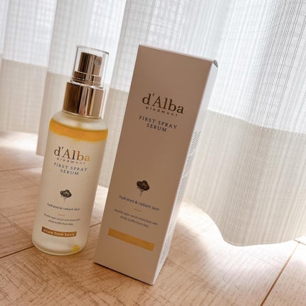 れいこ❤️ on LIPS 「ダルバホワイトトリュフファーストスプレーセラム✨SNSでよく見..」(1枚目)