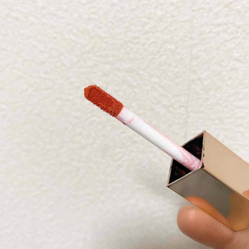 ハートウィンドウリップティントオイルタイプ/VAVI MELLO/リップグロスを使ったクチコミ（2枚目）