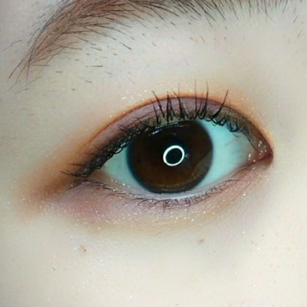 トーンアップアイシャドウ/CEZANNE/アイシャドウパレットを使ったクチコミ(2枚目)