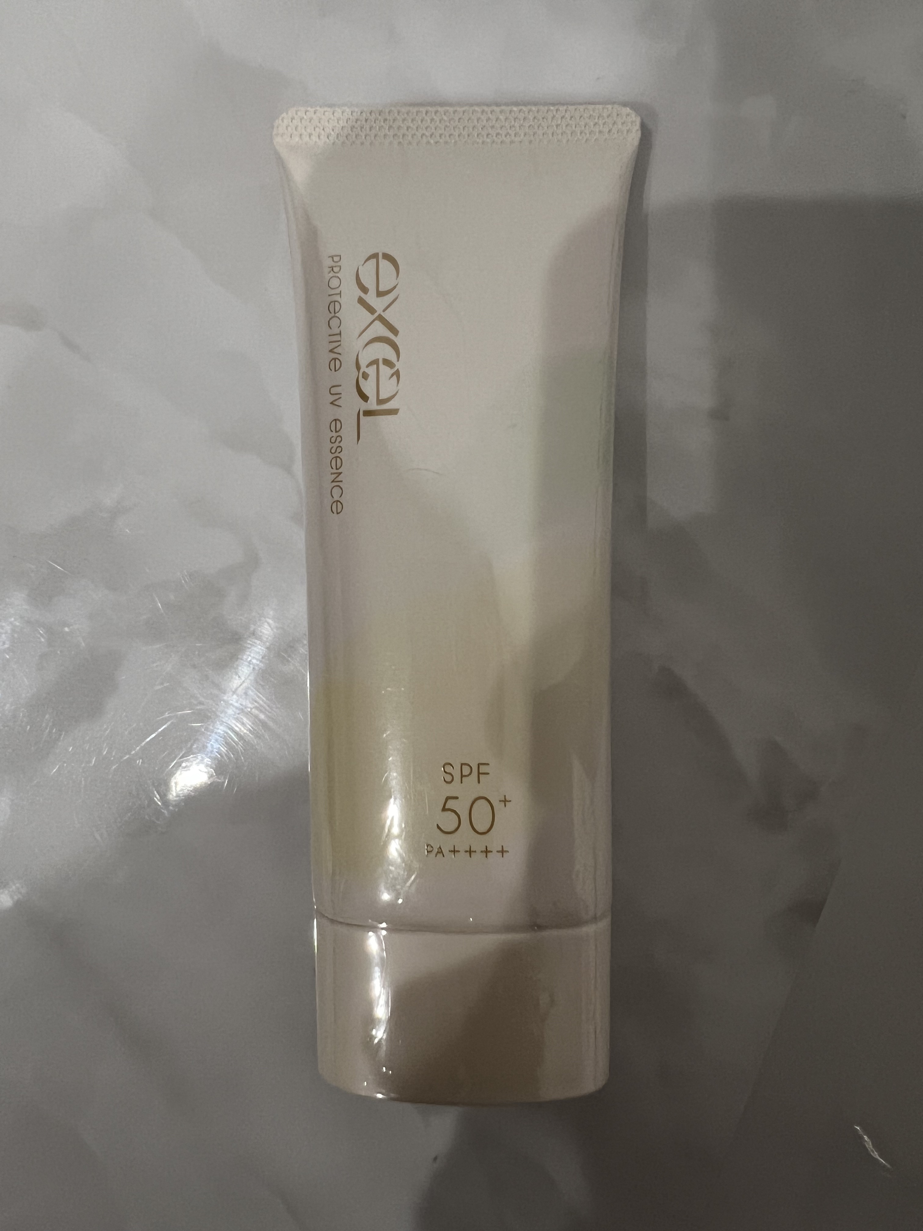 プロテクティブ UVエッセンス/excel/日焼け止めローションを使ったクチコミ（1枚目）