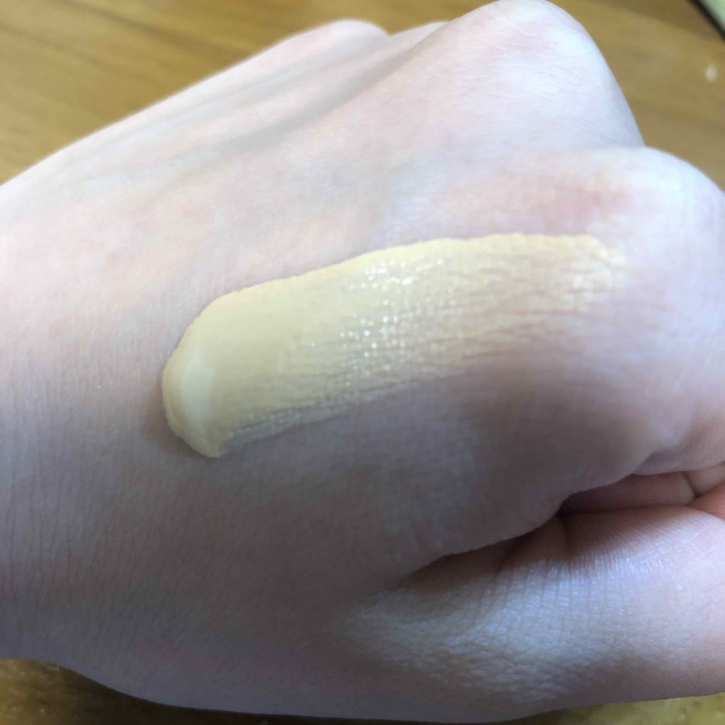 ミネラルフローレスリキッドファンデーション/エトヴォス/リキッドファンデーションを使ったクチコミ(2枚目)