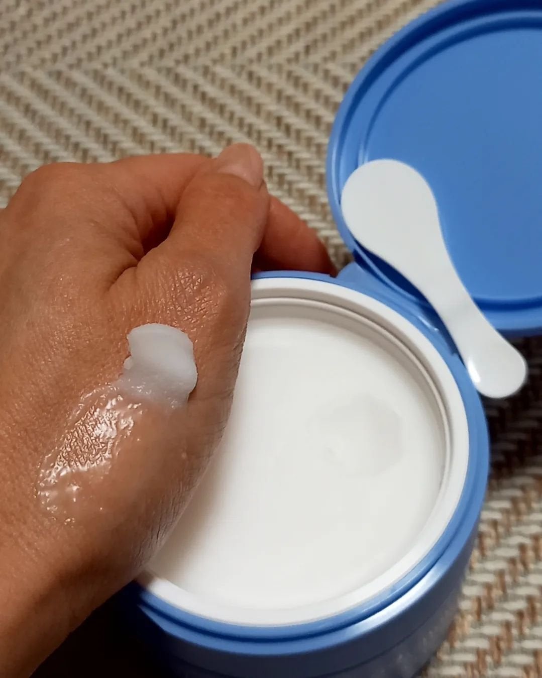 にゃつぼ on LIPS 「これ、使ってみました!Toveganホワイトホールサムクレンジ..」(3枚目)