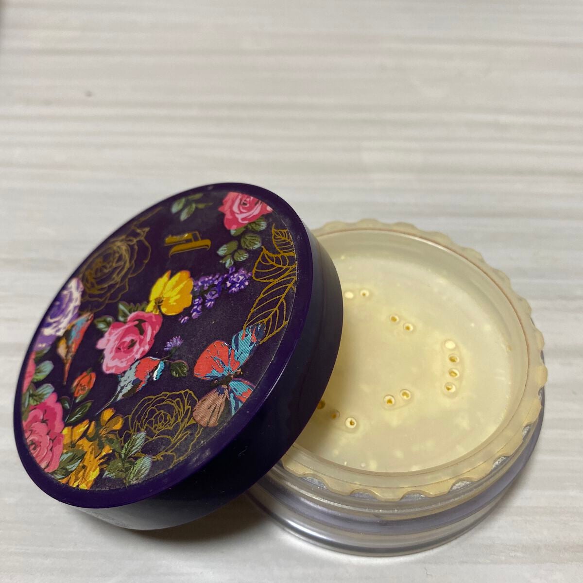 トランスルーセントパウダー/SRICHAND/ルースパウダーを使ったクチコミ(7枚目)