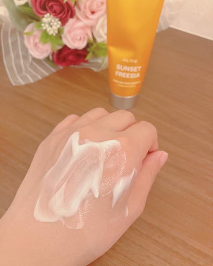 パフュームヘアエッセンス/JUL7ME/ヘアトリートメントを使ったクチコミ(4枚目)