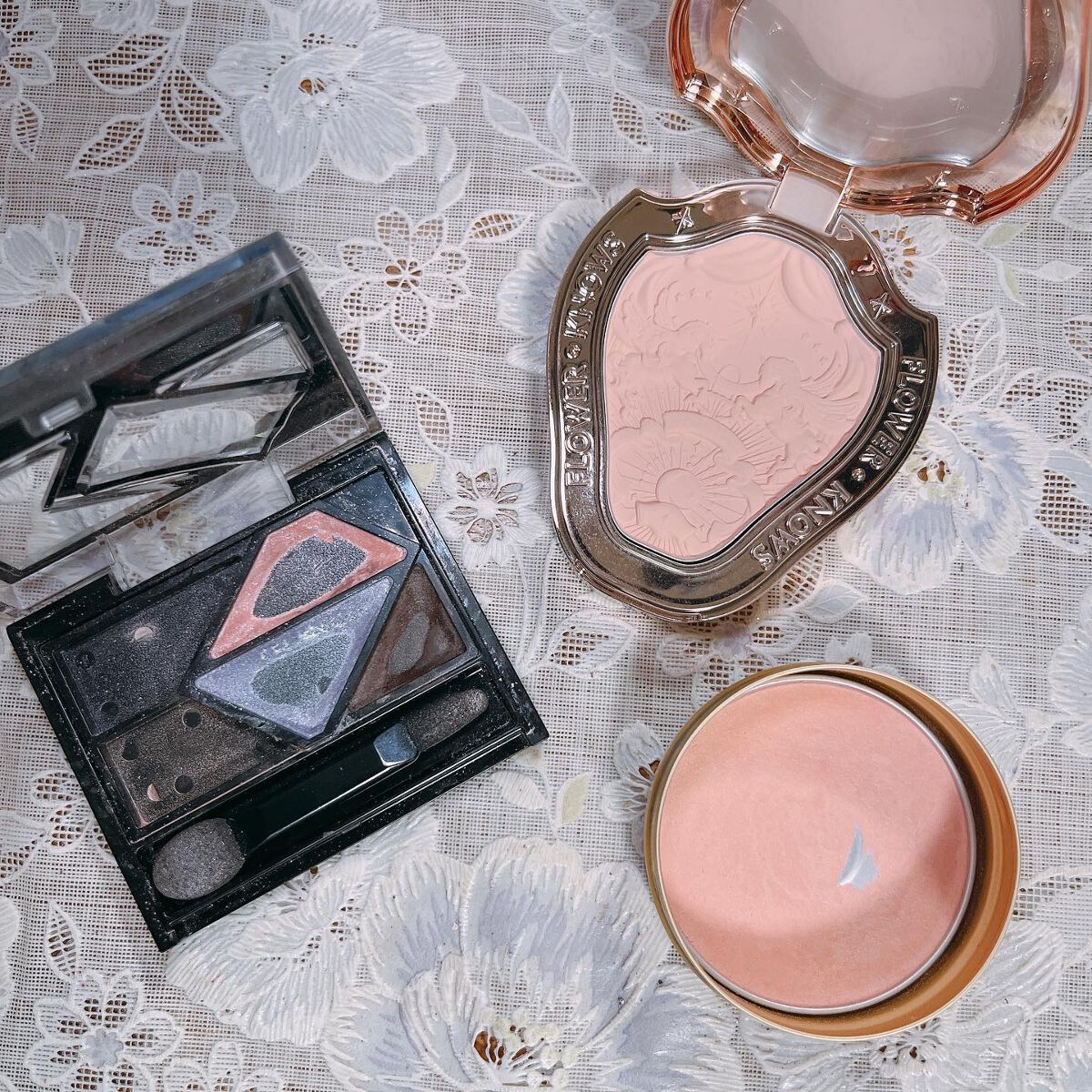 パフ・デ・チーク/MAJOLICA MAJORCA/パウダーチークを使ったクチコミ(3枚目)