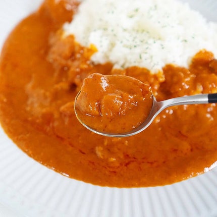 みちねえ フォロバ on LIPS 「・・ローソン×新宿中村屋の本格的なレトルトカリー「スパイス楽し..」(5枚目)